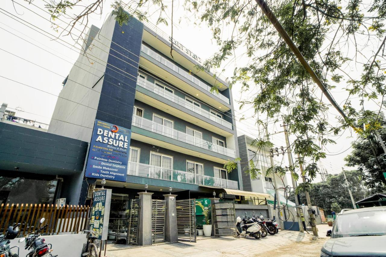 Saltstayz Express - Medicity Near Medanta Hospital Gurgaon Exterior foto